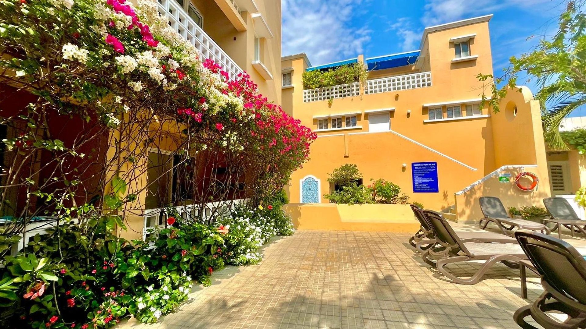 Apartamento By Calamari Homes - Parque Centenario Casa 206 Walled Cartagena