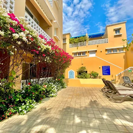 Apartment By Calamari Homes - Parque Centenario Casa 206 Walled Cartagena