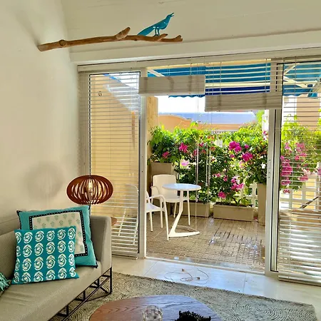 By Calamari Homes - Parque Centenario Casa 206 Walled * Cartagena